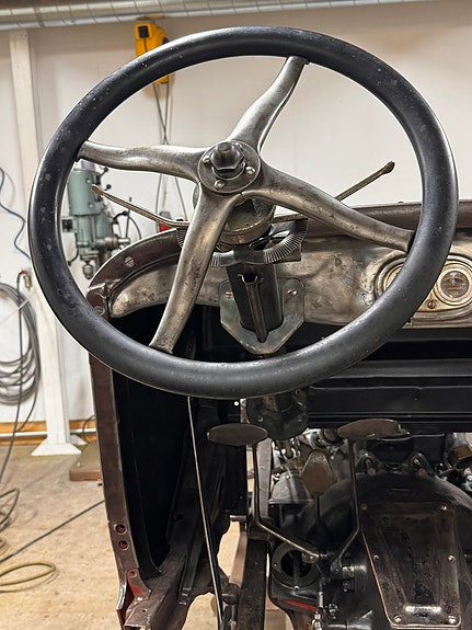 Ford Model T 6 of 8