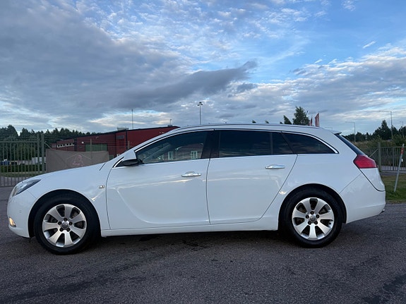 Opel Insignia 5 of 28