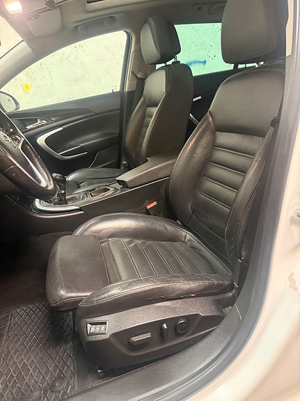 Opel Insignia 16 of 28