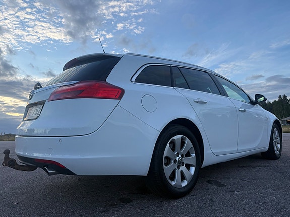 Opel Insignia 12 of 28