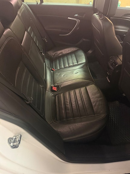Opel Insignia 21 of 28
