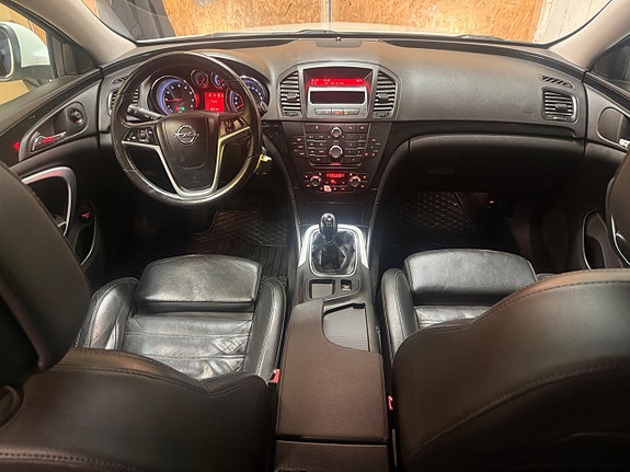 Opel Insignia 24 of 28