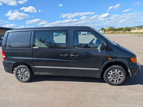Mercedes-Benz Vito 110 4 of 15