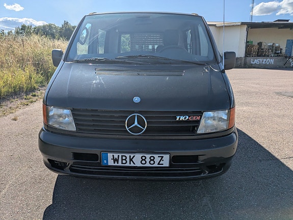 Mercedes-Benz Vito 110 2 of 15