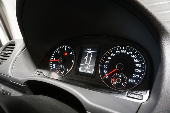 Volkswagen Caddy Maxi 19 of 22