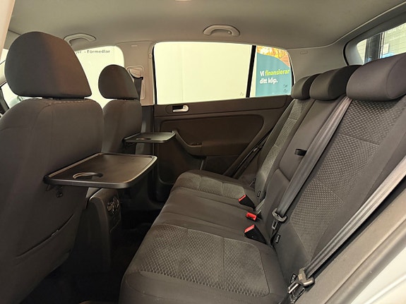 Volkswagen Golf Plus 11 of 26
