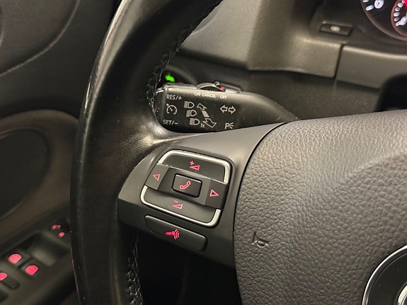 Volkswagen Golf Plus 16 of 26