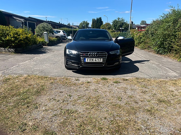 Audi S5 2 of 8
