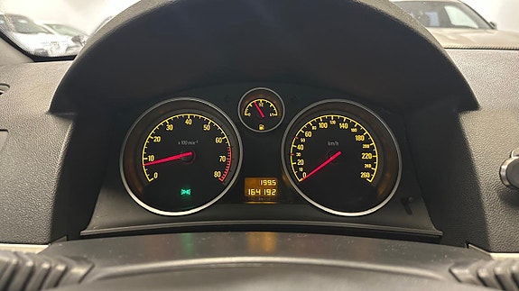 Opel Astra 18 of 20