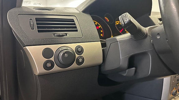 Opel Astra 8 of 20