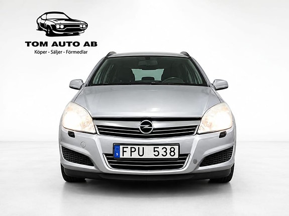 Opel Astra 2 of 20
