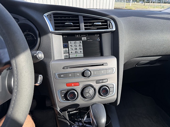 Citroen C4 6 of 8