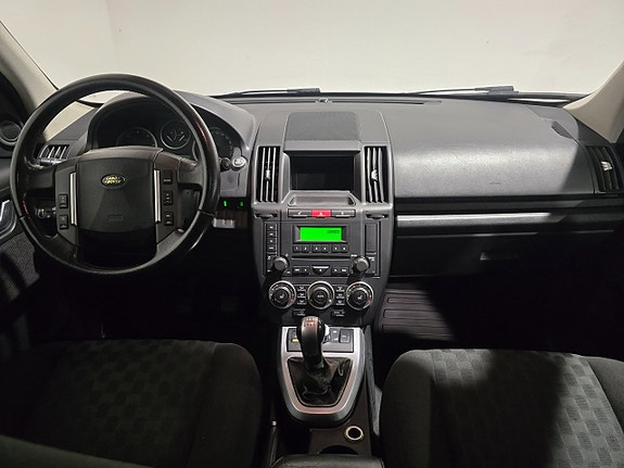 Land Rover Freelander 2 12 of 16