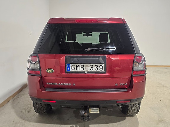 Land Rover Freelander 2 6 of 16