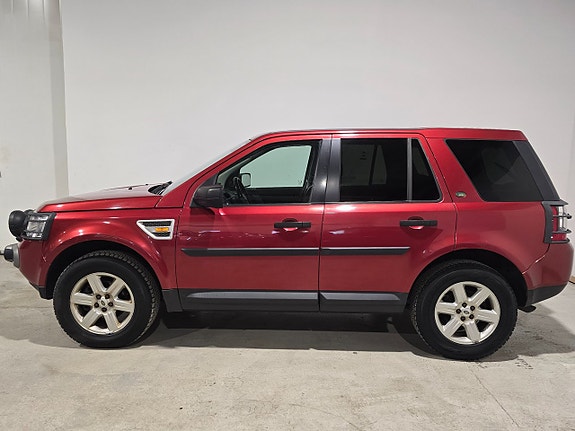 Land Rover Freelander 2 3 of 16