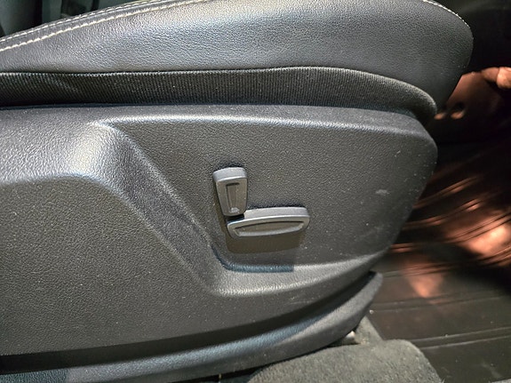 Ford S-MAX 15 of 17