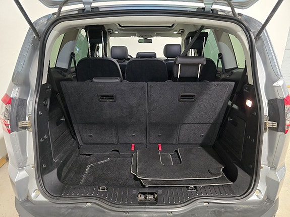 Ford S-MAX 16 of 17
