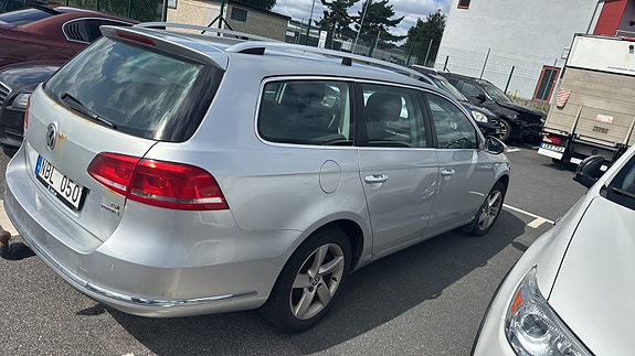 Volkswagen Passat 5 of 7