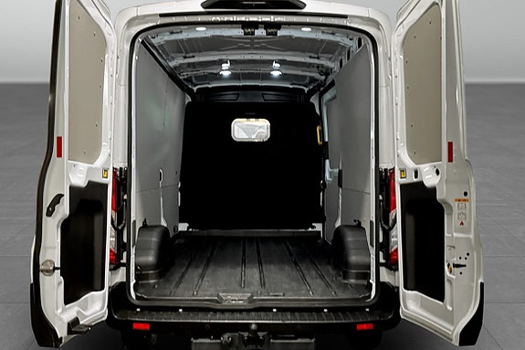 Ford Transit 10 of 10