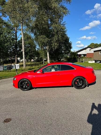 Audi A5 3 of 8