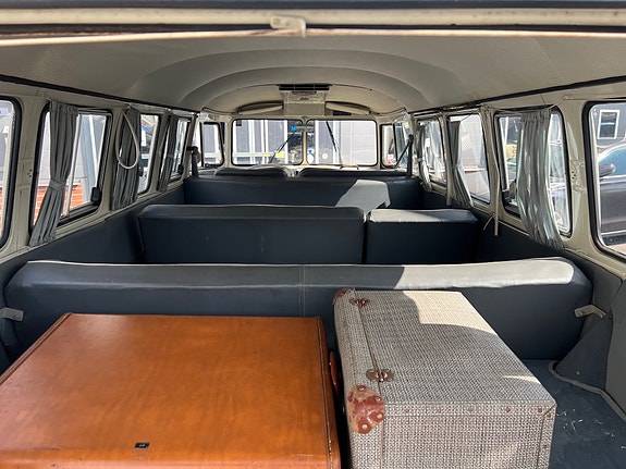 Volkswagen 1500 14 of 17