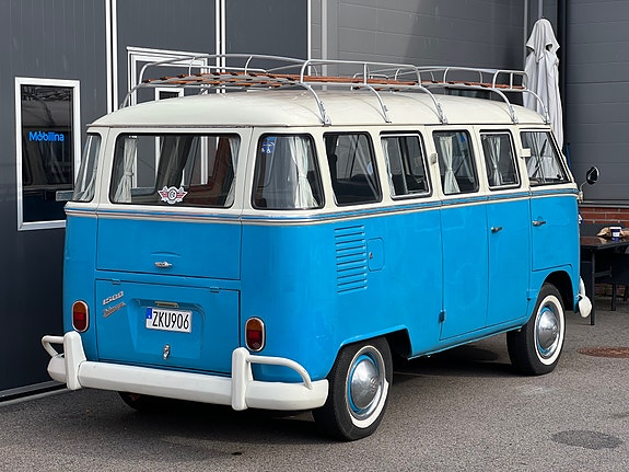 Volkswagen 1500 3 of 17
