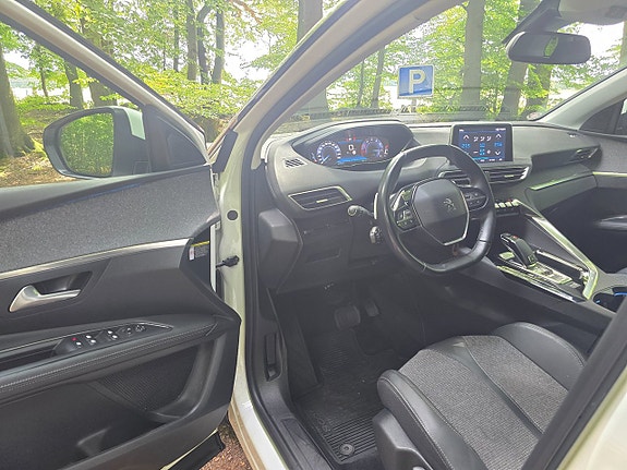 Peugeot 3008 15 of 15
