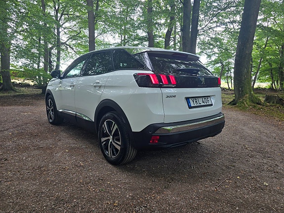 Peugeot 3008 8 of 15
