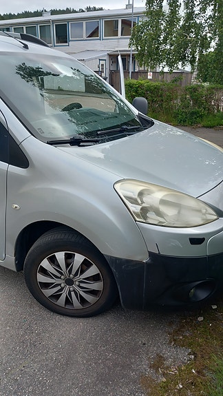Peugeot Partner 15 of 18