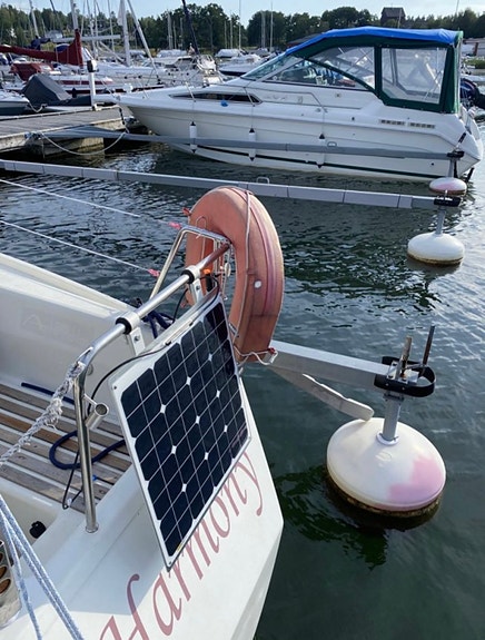 Aphrodite 25 –Rymlig och välutrustad med stora uppgraderingar, fint segelställ. 5 of 12