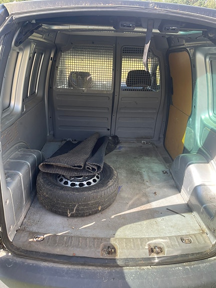 Volkswagen Caddy 7 of 9
