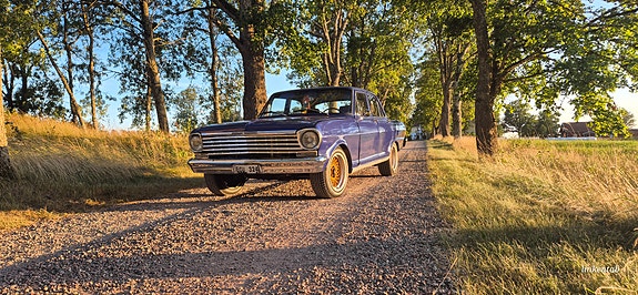 Chevrolet Nova 2 of 9