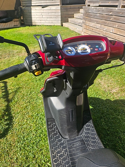 Pgo Hot big max 6 of 7
