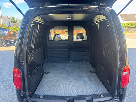 Volkswagen Caddy 11 of 12