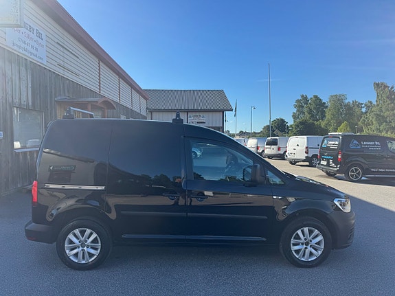 Volkswagen Caddy 5 of 12