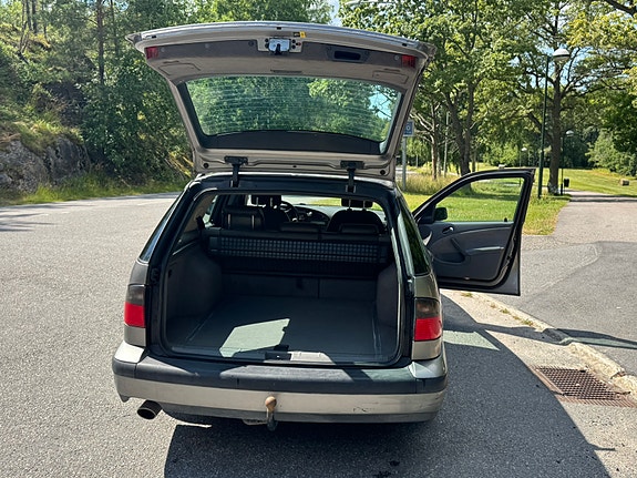 Saab 9-5 3 of 6