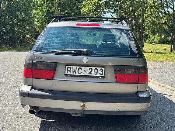 Saab 9-5 2 of 6