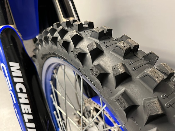 Yamaha WR250F 4 of 9