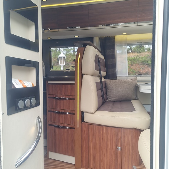 Adria 600 Coral 16 of 23