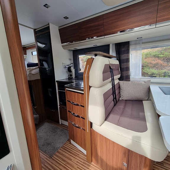 Adria 600 Coral 14 of 23