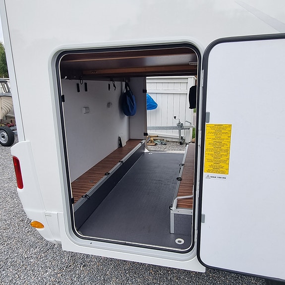 Adria 600 Coral 6 of 23