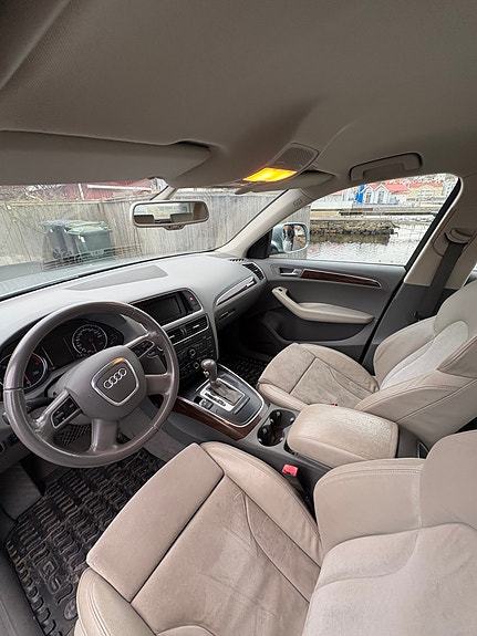 Audi Q5 9 of 12