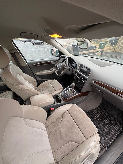 Audi Q5 10 of 12