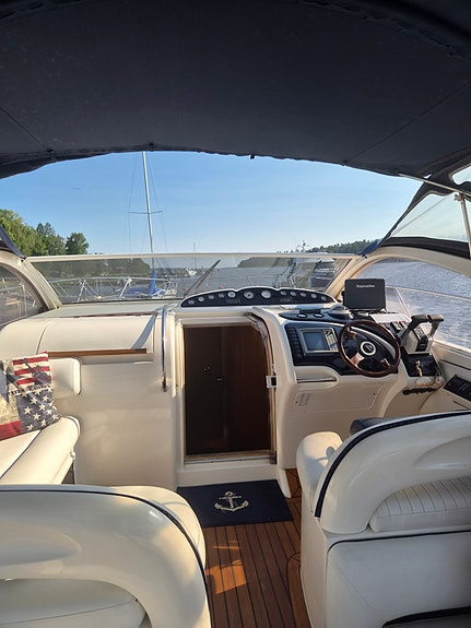 Fairline Targa 36. Höstpris 750.000. 2 of 5