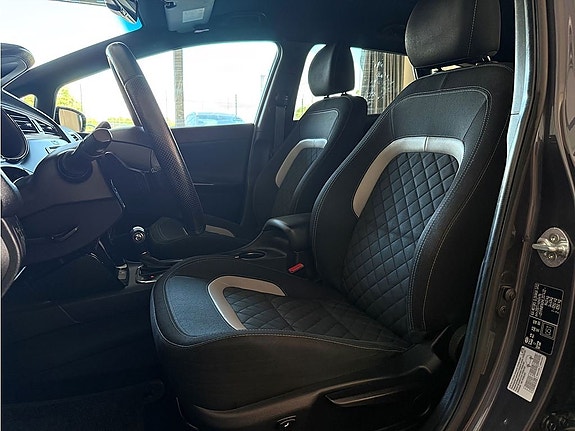 Kia Ceed 5 of 23