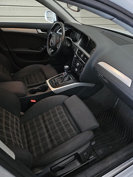 Audi A4 9 of 11