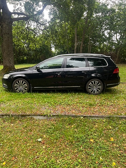 Volkswagen Passat 3 of 5