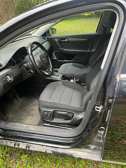 Volkswagen Passat 5 of 5
