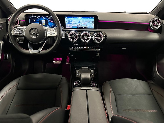 Mercedes-Benz A250 e 10 of 15