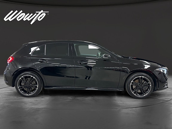 Mercedes-Benz A250 e 3 of 15